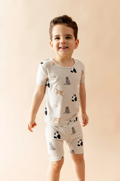 Short Sleeve Pajamas in Fluffy Cat