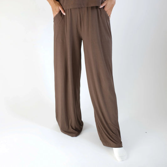 Women's Wide Leg Pant in Espresso