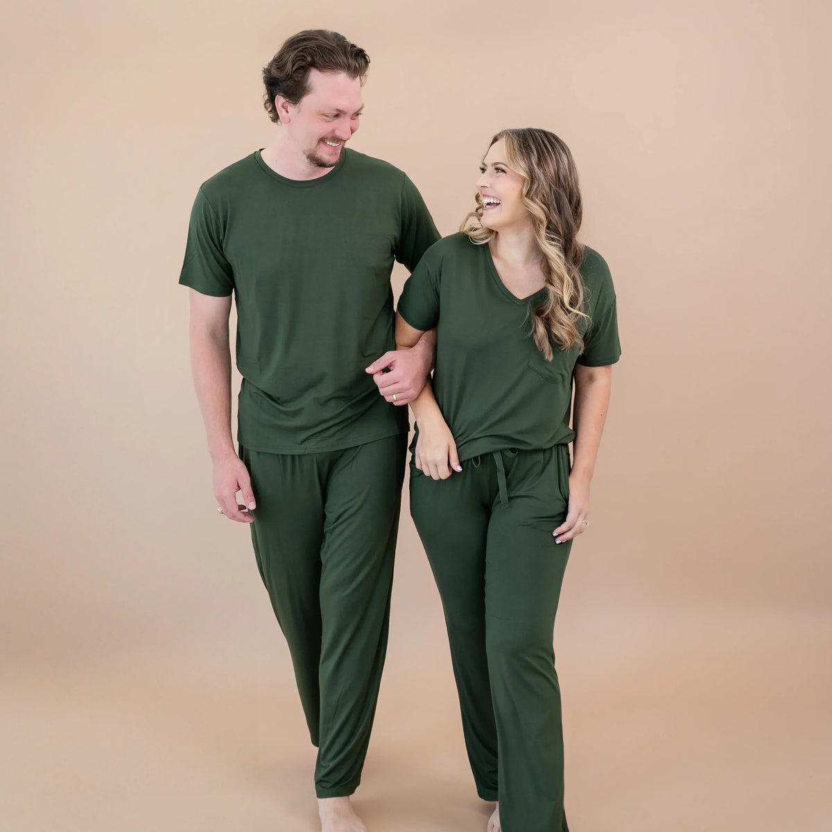 Women’s Relaxed Fit V-Neck in Fir